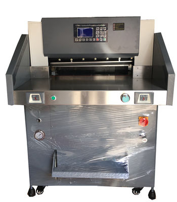 Китай Гидравлический Программабле полностью автоматический бумажный автомат для резки 670мм поставщик